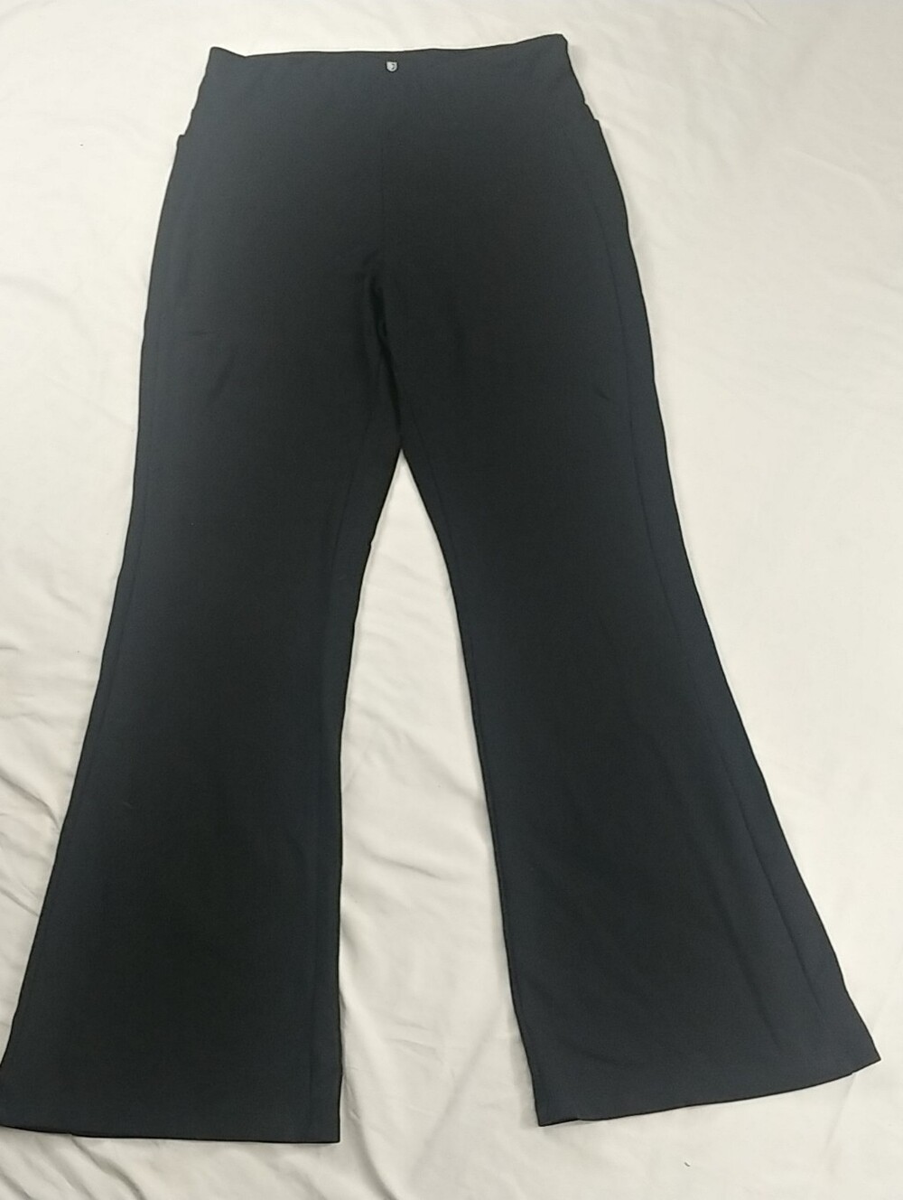 Jaanuu Scrub Flares Women 1x Black Ultra Soft Line Hip Pockets Stretch Medical